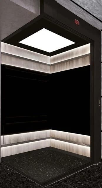 كابينة مصعد ALTO-103 بزجاج أسود لامع وإضاءة سقفية LED